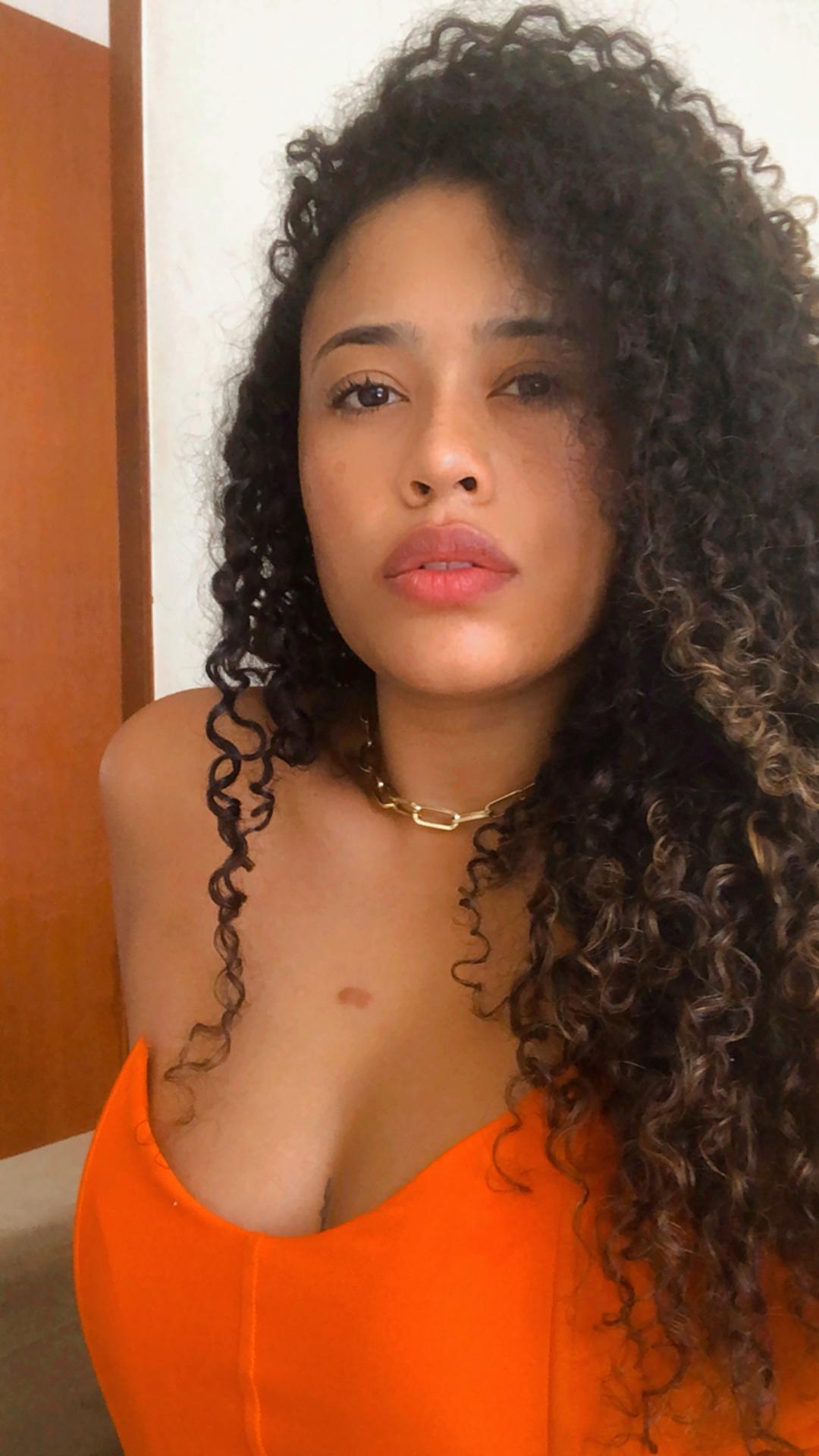 Flávia Jesus Oliveira